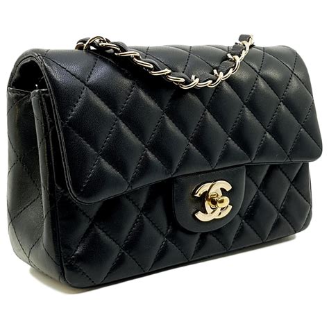 sac chanel timeless noir|sac chanel second main.